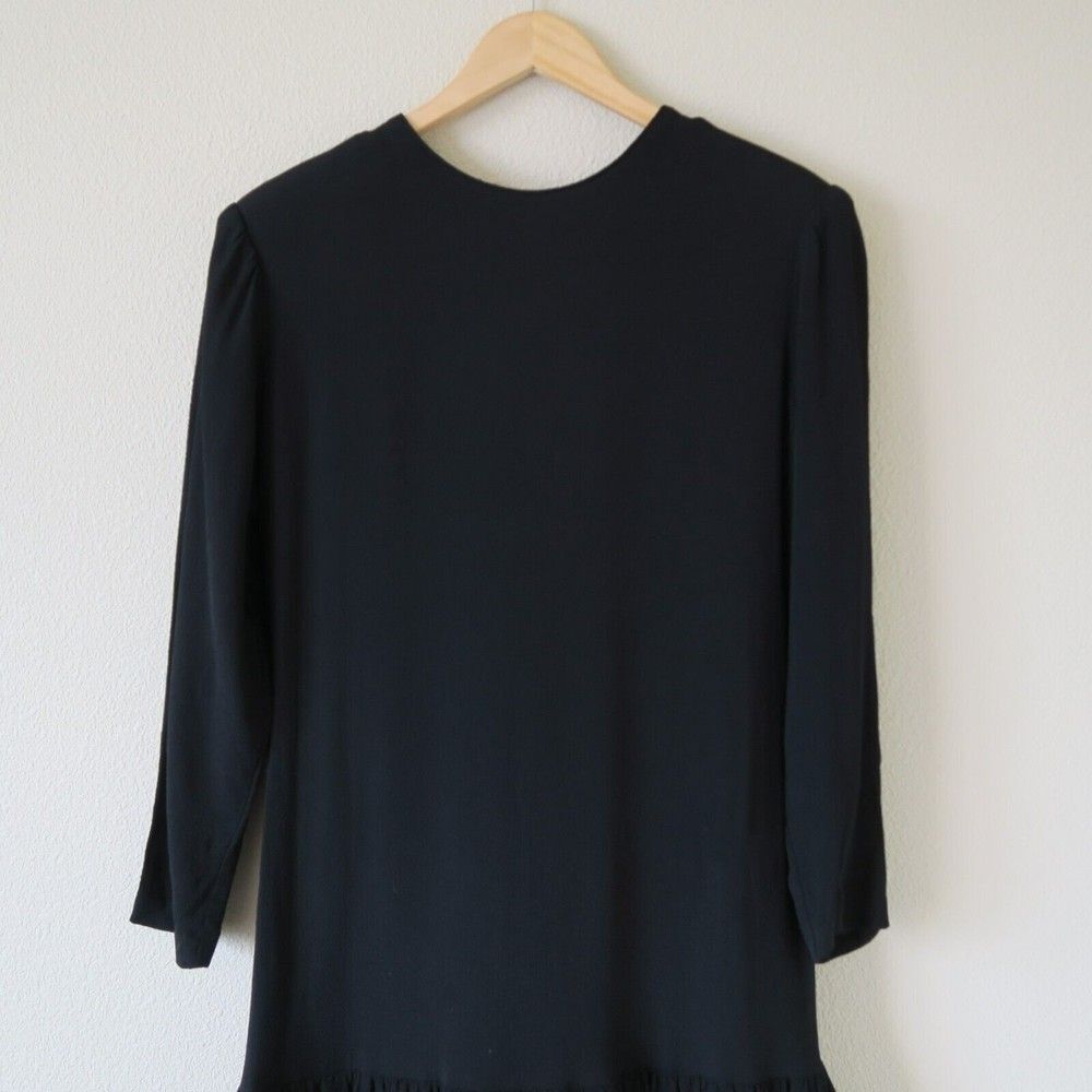 Elegant Black Long Sleeve Dress - Picture 4 of 10